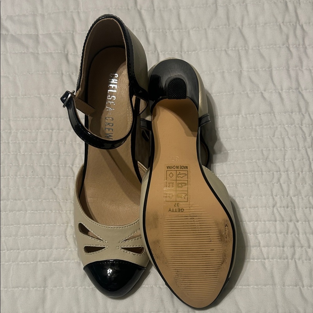 Chelsea Crew Black and Cream Heels - Picture 3 of 3